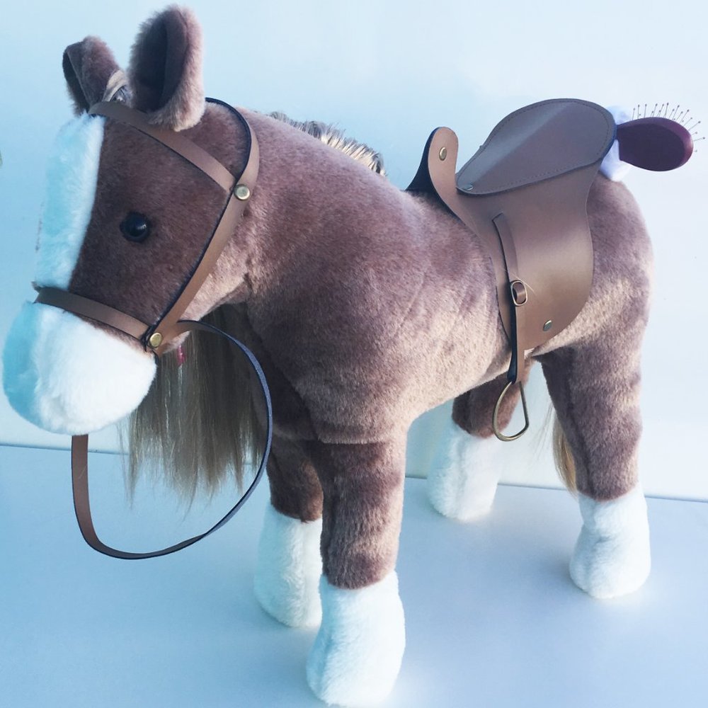 17.7" high Plush Horse Toy Stuffed Animal Toy w/Comb and Clip Prin - Picture 5 of 6